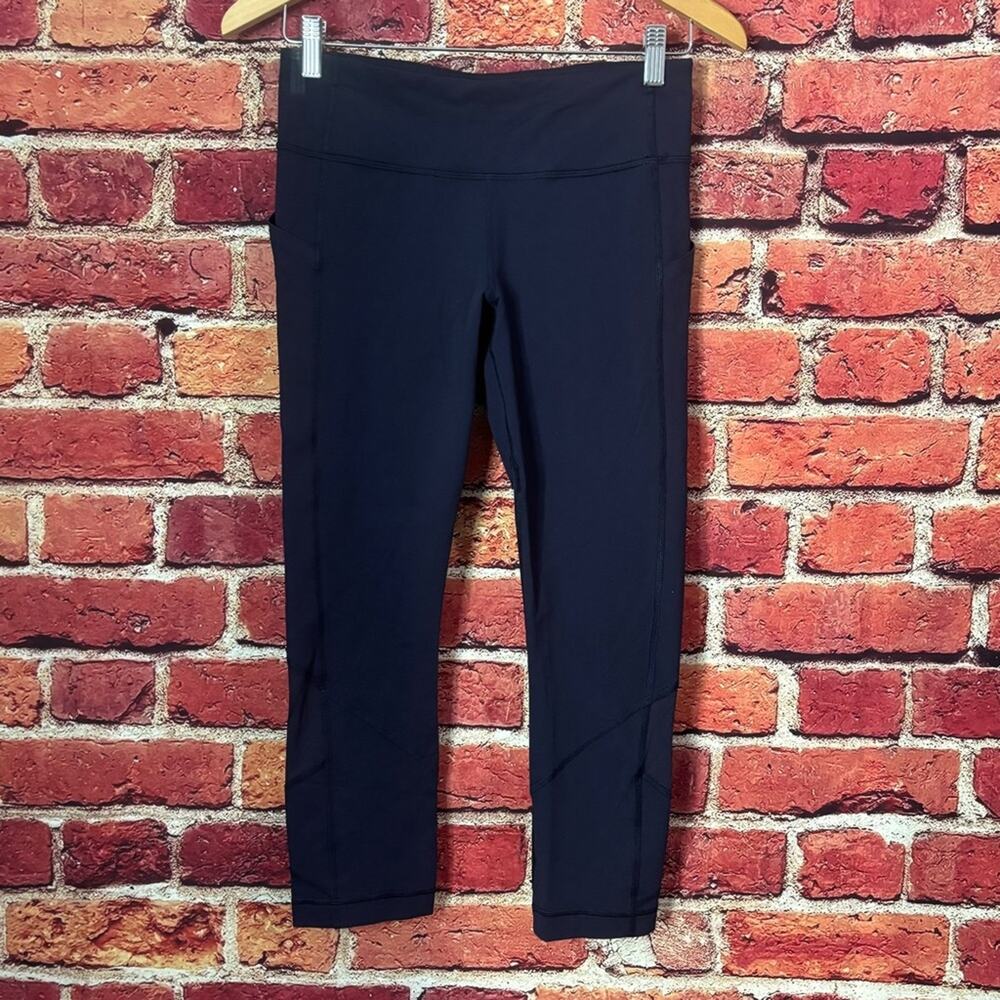 Lululemon leggings size 6